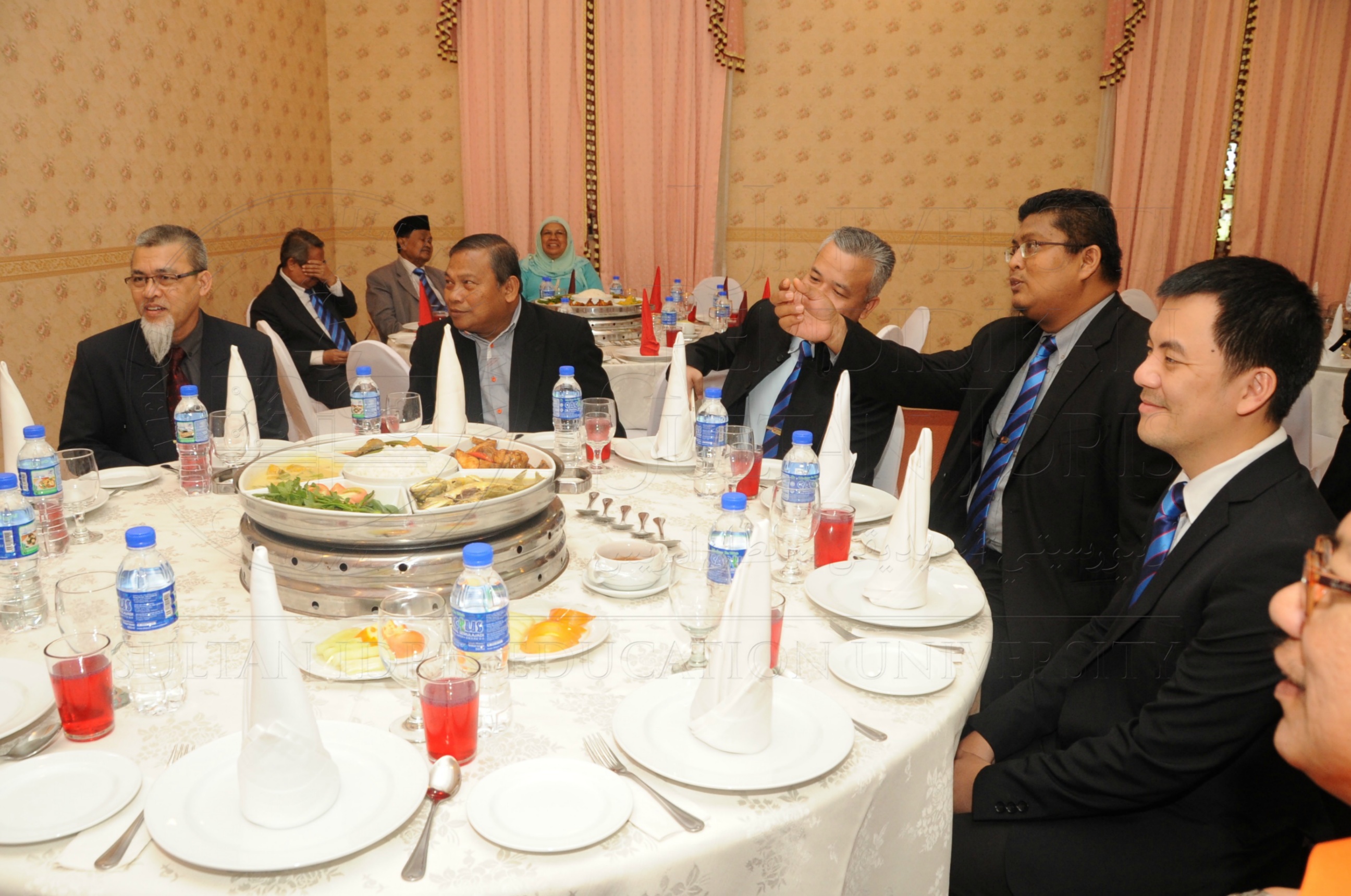 PRO 16 6 AMANAT VCHAS 8796